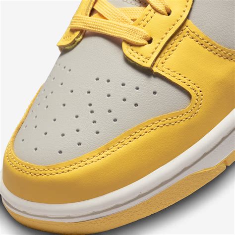 nike low citron pulse